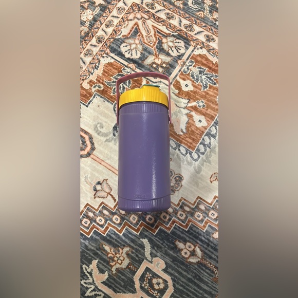 80’s Vintage Thermos - Picture 1 of 6